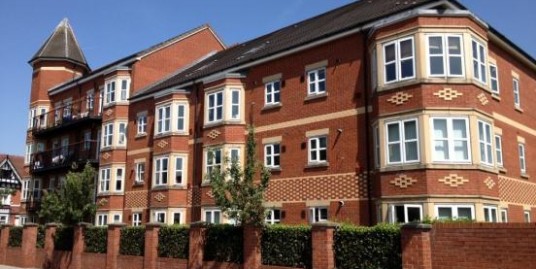 2 Bedroom Apartment, Russell Place, Sale, Manchester M33 7LD
