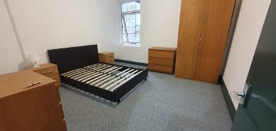 1 bed Ashtree ceumpsal m8 5sa 5
